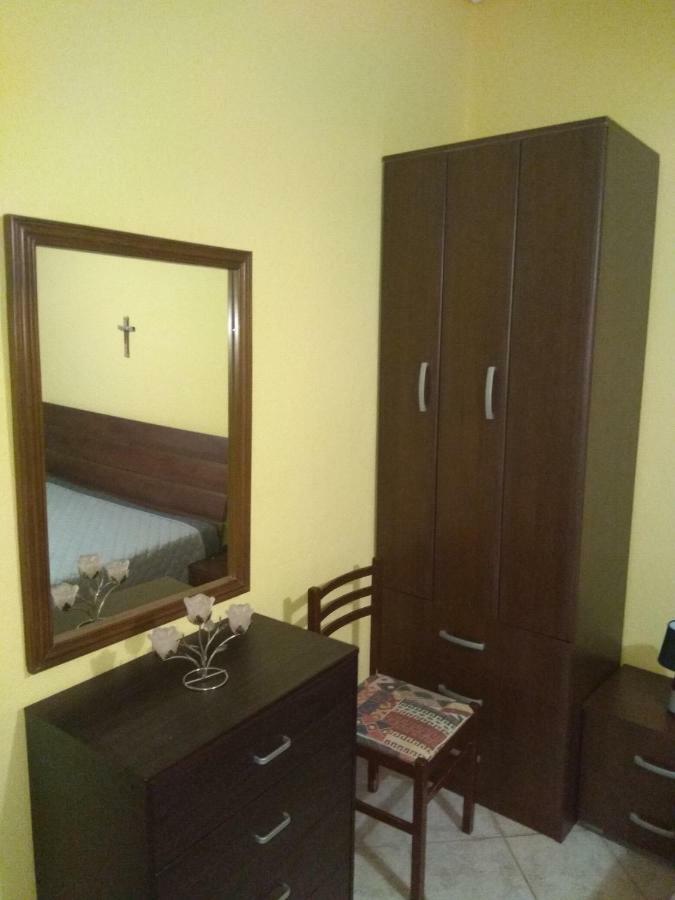 Leoni Apartment Skála Marión Dış mekan fotoğraf